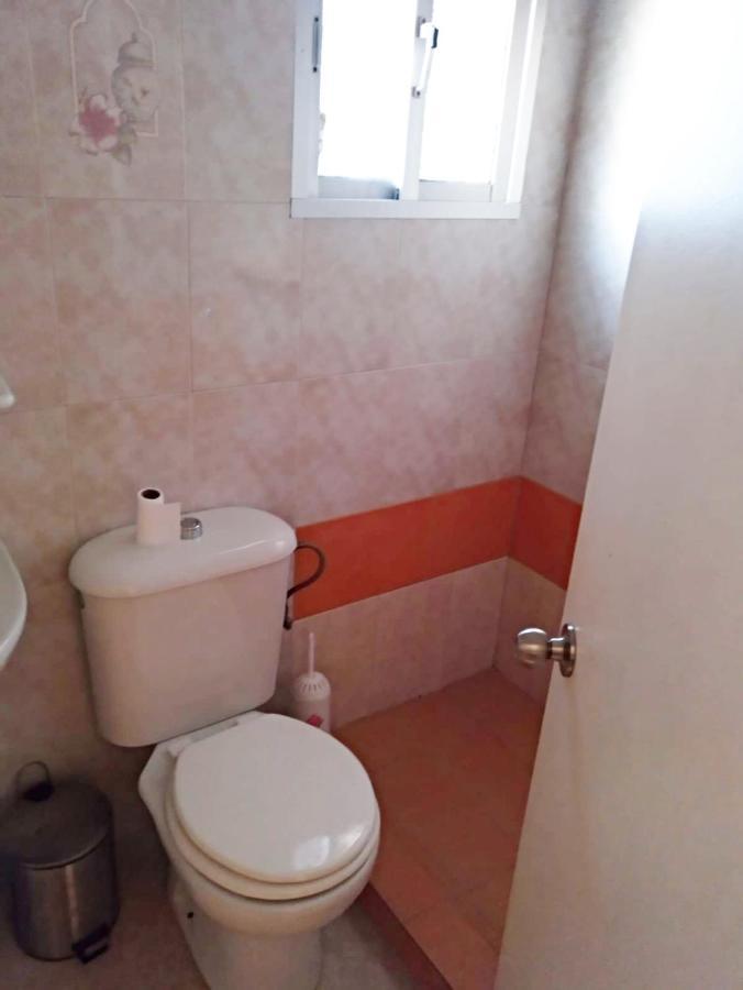 Apartamento Antonia Muy Cerca De La Playa Болоня Екстериор снимка